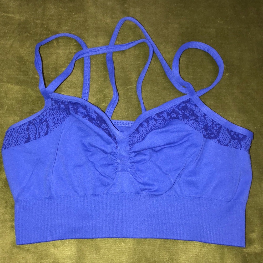 Sports bra